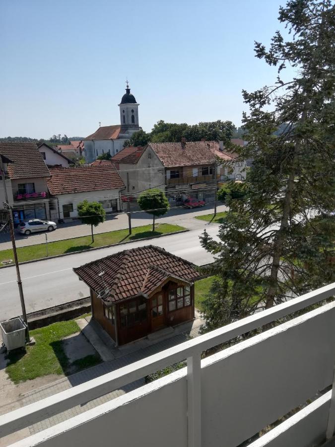 Apartman Simic - Stan Na Dan Bogatić Екстериор снимка